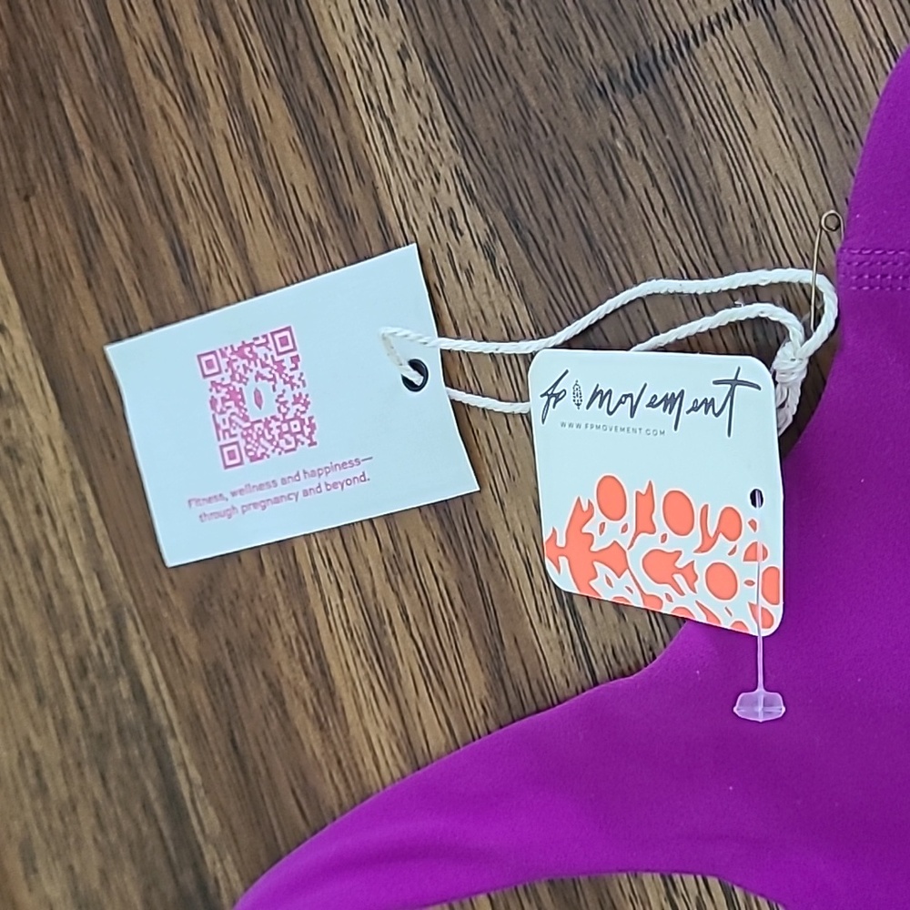 NWT FP Movement X Hatch Never Better Square Neck Maternity Bras Sz Med - Picture 2 of 6